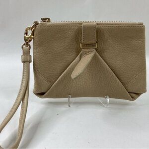 Brahmin EUC Beige Pebble Leather Envelope Clutch / Pouch / Wristlet Vintage